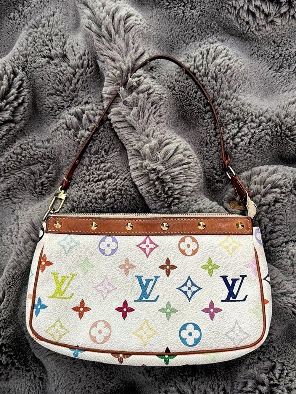 2004 Louis Vuitton x Takashi Murakami Monogram Multicolore Pochette White/Blanc